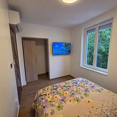 Le Nid D'etoiles Apartman